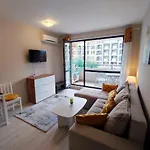 U Dacha - Premium Apartment