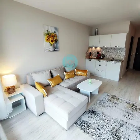 U Dacha - Premium Sunny Beach